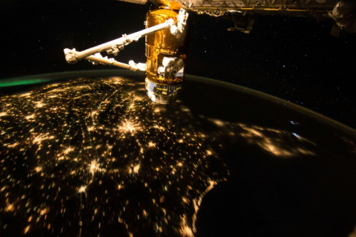 资料图：宇航员从国际空间站拍摄地球。