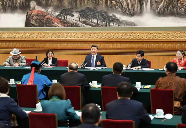 2019年3月5日,习近平参加十三届全国人大二次会议内蒙古代表团的审议。