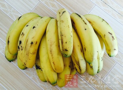 香蕉中的膳食纤维并非最高