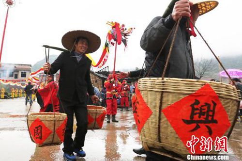 点击进入下一页
